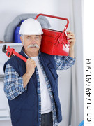 portrait of construction worker. Стоковое фото, агентство Ingram Publishing / Фотобанк Лори