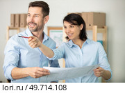 two young architects in office. Стоковое фото, агентство Ingram Publishing / Фотобанк Лори