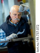 problematic ironwork worker. Стоковое фото, агентство Ingram Publishing / Фотобанк Лори