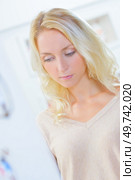 Buying glasses is difficult. Стоковое фото, агентство Ingram Publishing / Фотобанк Лори
