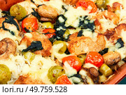 Indian food, turkey meat over basmati rice. Healthy diet menu for lunch. Close up.. Grilled turkey breast and rice. Стоковое фото, агентство Ingram Publishing / Фотобанк Лори