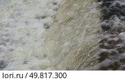The water is choppy and has a greenish tint. Стоковое видео, видеограф Ярославский Максим / Фотобанк Лори