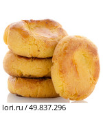 Homemade biscuits with eggs and cream on white background. Стоковое фото, агентство Ingram Publishing / Фотобанк Лори