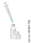 Insulin, sugar and syringe isolated on white background. Стоковое фото, агентство Ingram Publishing / Фотобанк Лори