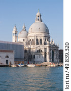 Santa Maria Della Salute Church at Grand canal Venice Italy. Стоковое фото, агентство Ingram Publishing / Фотобанк Лори