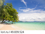 Beautiful tropical white sand beach at Trang andaman sea Thailand. Стоковое фото, агентство Ingram Publishing / Фотобанк Лори