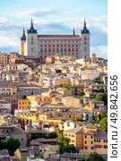 Toledo Cityscape with Alcazar in Madrid Spain. Стоковое фото, агентство Ingram Publishing / Фотобанк Лори