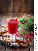 Christmas punch. Стоковое фото, агентство Ingram Publishing / Фотобанк Лори