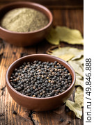 Black pepper. Стоковое фото, агентство Ingram Publishing / Фотобанк Лори