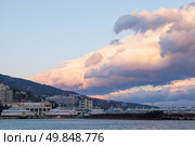 Yalta, pier at dawn. landscape. Стоковое фото, агентство Ingram Publishing / Фотобанк Лори