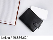 Empty business card with diary and card holder. Стоковое фото, агентство Ingram Publishing / Фотобанк Лори