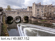 Bath, Pultney Bridge United Kingdom. Стоковое фото, агентство Ingram Publishing / Фотобанк Лори