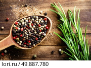 peppercorns. Стоковое фото, агентство Ingram Publishing / Фотобанк Лори
