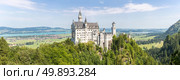 Beautiful summer view of the Neuschwanstein castle at Fussen Bavaria, Germany. Стоковое фото, агентство Ingram Publishing / Фотобанк Лори