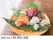 Sashimi grand luxuary japanese cuisine. Стоковое фото, агентство Ingram Publishing / Фотобанк Лори