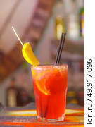 alcohol drink on bar. cocktail with blended ice. Стоковое фото, агентство Ingram Publishing / Фотобанк Лори