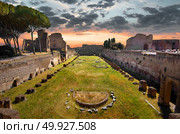 Ruins of Stadium Domitanus at the Palatine Hill in Rome, Italy. Стоковое фото, агентство Ingram Publishing / Фотобанк Лори