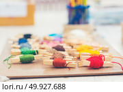 Colorful embroidery thread. Стоковое фото, агентство Ingram Publishing / Фотобанк Лори