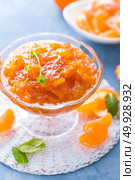 Tasty mandarin orange jam. Tangerine confiture, marmelade. Стоковое фото, агентство Ingram Publishing / Фотобанк Лори