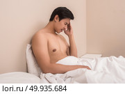 Young handsome man having the worst nightmare.. Young handsome man having the worst nightmare. Стоковое фото, агентство Ingram Publishing / Фотобанк Лори