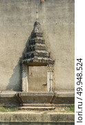 Sinking temple and Songkaria river at Sangkhla Buri District, Kanchanaburi province, Thailand. Стоковое фото, агентство Ingram Publishing / Фотобанк Лори