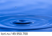 closeup of a water splash background. Стоковое фото, агентство Ingram Publishing / Фотобанк Лори