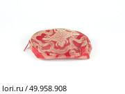Red purse isolated on white background. Стоковое фото, агентство Ingram Publishing / Фотобанк Лори