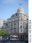 Antwerp, Belgium- 19 May, 2012 Beautiful building in the city. Old building in the city of Antwerp. Редакционное фото, агентство Ingram Publishing / Фотобанк Лори