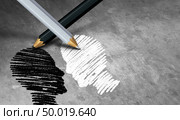 Black and white issues and social diversity or diverse community support symbol as two contrasting pencils drawing two cultural different people with 3D illustration elements. Стоковое фото, агентство Ingram Publishing / Фотобанк Лори