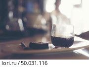 drip coffee, filter coffee in cafe. Стоковое фото, агентство Ingram Publishing / Фотобанк Лори