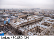 Paris view from Notre Dame Cathedral. Sacre-Coeur in the background.. Paris view from Notre Dame Cathedral. Стоковое фото, агентство Ingram Publishing / Фотобанк Лори
