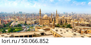 View of the Mosque Sultan Hassan in Cairo. Стоковое фото, агентство Ingram Publishing / Фотобанк Лори