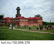 Остров-град Свияжск - здание пожарного обоза. Редакционное фото, фотограф Максим Гулячик / Фотобанк Лори