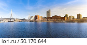 Panorama Boston Zakim bridge at Boston downtown MA USA. Стоковое фото, агентство Ingram Publishing / Фотобанк Лори