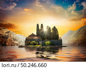 Beautiful mediterranean landscape. St. George Island near town Perast, Kotor bay, Montenegro. Стоковое фото, агентство Ingram Publishing / Фотобанк Лори