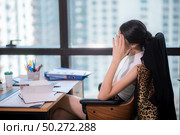 unemployed businessman, Businessmen are disappointed and worried because they are losing their jobs. Стоковое фото, агентство Ingram Publishing / Фотобанк Лори