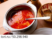 Food callos with chickpeas, pepper and beef tripe, served in bowl. Стоковое фото, фотограф Яков Филимонов / Фотобанк Лори