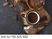 top view cup with hot chocolate. Resolution and high quality beautiful photo. top view cup with hot chocolate. High quality beautiful photo concept. Стоковое фото, агентство Ingram Publishing / Фотобанк Лори