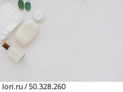 bath products cotton pads white background with . High resolution photo. bath products cotton pads white background with . High quality photo. Стоковое фото, агентство Ingram Publishing / Фотобанк Лори