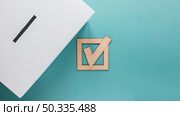 top view elections concept with copy space. Стоковое фото, агентство Ingram Publishing / Фотобанк Лори