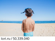 little boy willing dive. Стоковое фото, агентство Ingram Publishing / Фотобанк Лори
