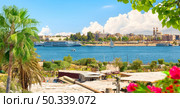 Nile River off the coast of Luxor. Стоковое фото, агентство Ingram Publishing / Фотобанк Лори