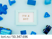 flat lay kids toys with frame. Стоковое фото, агентство Ingram Publishing / Фотобанк Лори