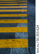 yellow cebra crossing texture. Стоковое фото, агентство Ingram Publishing / Фотобанк Лори