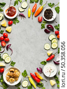 arabic kebab sandwich ingredients top view. Стоковое фото, агентство Ingram Publishing / Фотобанк Лори