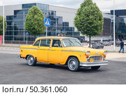 Чекер Такси Нью-Йорка, 1980 г. - "Checker Taxi 1980 New York" Редакционное фото, фотограф Алёшина Оксана / Фотобанк Лори