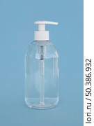 front view transparent bottle liquid soap. Стоковое фото, агентство Ingram Publishing / Фотобанк Лори