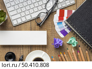 items redecorating house with color palette. Стоковое фото, агентство Ingram Publishing / Фотобанк Лори