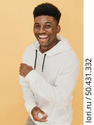 portrait stylish smiley man. Стоковое фото, агентство Ingram Publishing / Фотобанк Лори