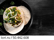 view delicious vegetarian tacos. Стоковое фото, агентство Ingram Publishing / Фотобанк Лори